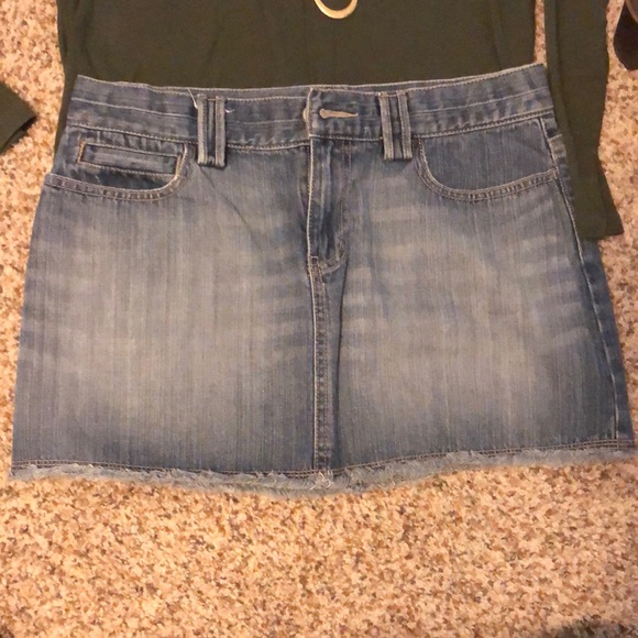 Old Navy Jean Skirt - Picture 2 of 4